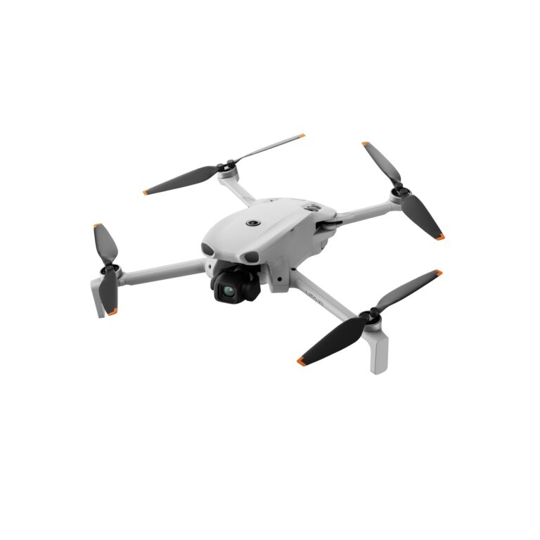 DJI Lito X1 kompaktdrone i 3/4-vinkel mot hvit bakgrunn